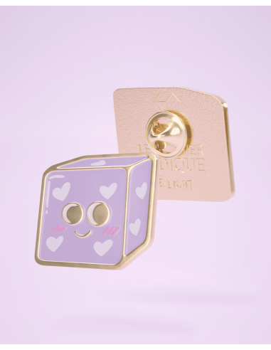 Pin’s Dé de Jeux de société Émaillé  - Dé violet- Visuel photo studio