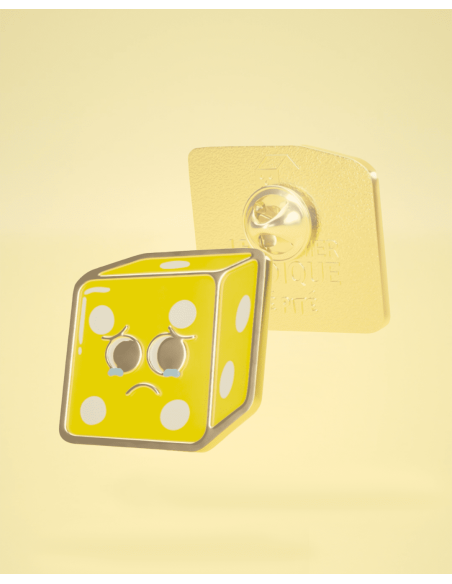 Pin’s Dé de Jeux de société Émaillé  - Dé jaune - Visuel photo studio