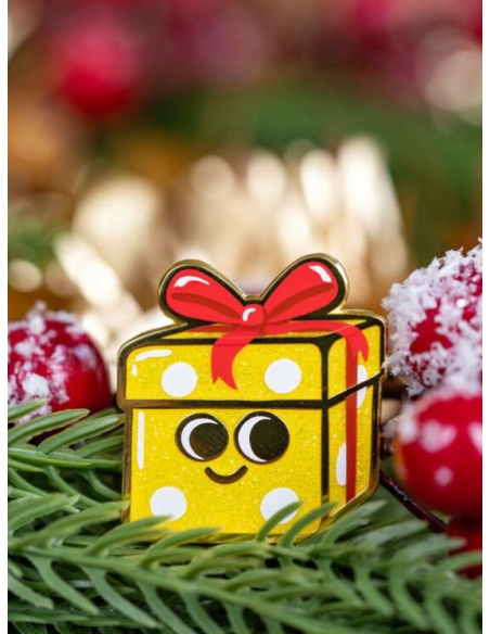 Pin's Noel : Cadeau - Grenier Ludique